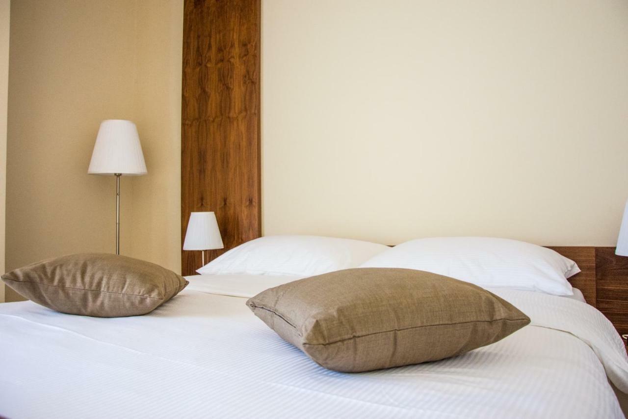 Villa Rooms Mediteran Borovići 外观 照片